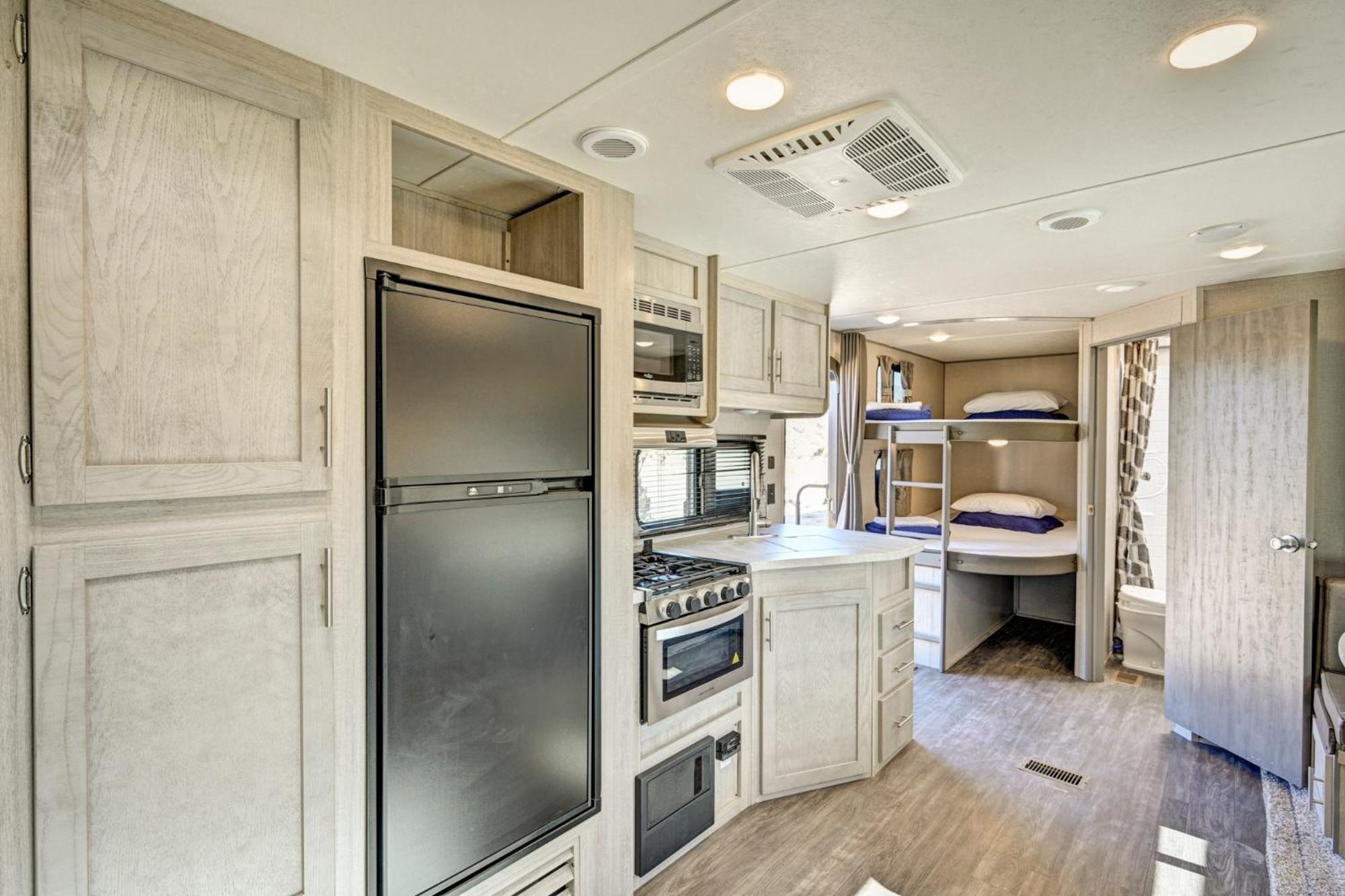 Snowy Peaks Rv Park Hotel บูเอโนวิสตา ห้อง รูปภาพ